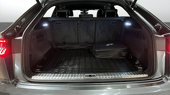Audi Q8 13 of 13