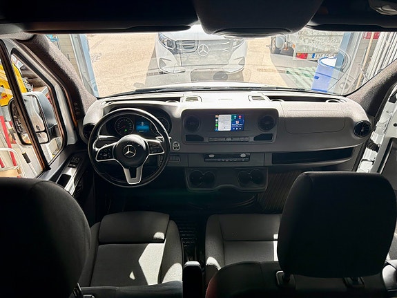 Mercedes-Benz Sprinter 317 8 of 10
