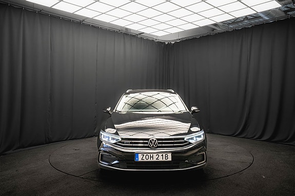 Volkswagen Passat 4 of 5