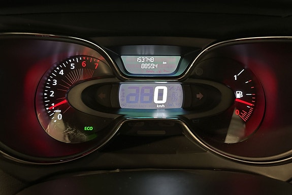 Renault Captur 15 of 18