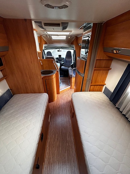 Adria CORAL S 670 SLT 3,0L, 160 HK, 2xAC, SOLCELL, AUTOMAT 13 of 21
