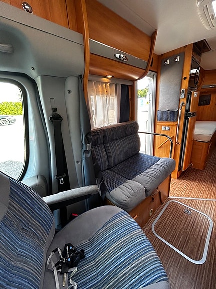 Adria CORAL S 670 SLT 3,0L, 160 HK, 2xAC, SOLCELL, AUTOMAT 7 of 21