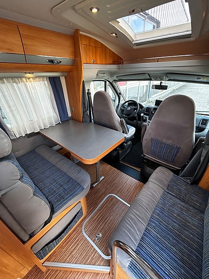 Adria CORAL S 670 SLT 3,0L, 160 HK, 2xAC, SOLCELL, AUTOMAT 3 of 21