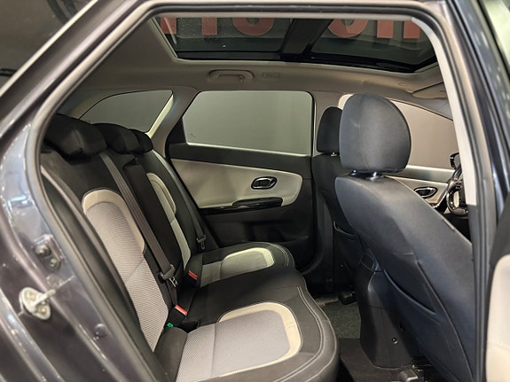 Kia Ceed 16 of 19