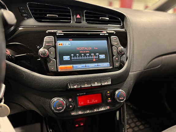 Kia Ceed 12 of 19