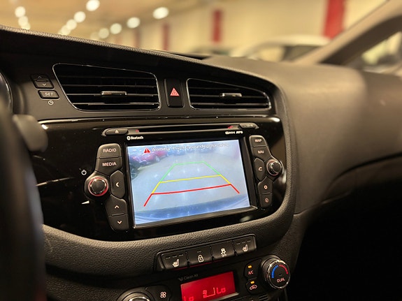Kia Ceed 13 of 19