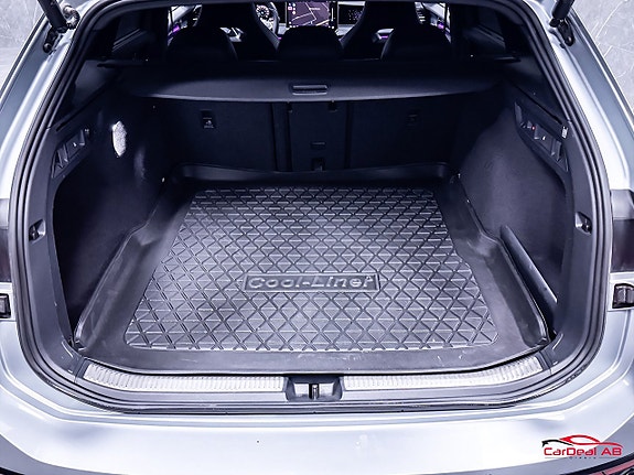 Volkswagen Passat 17 of 30