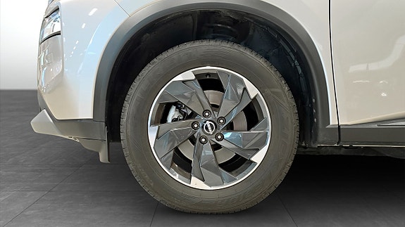 Nissan X-Trail 18 of 18