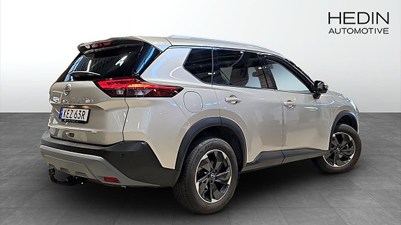 Nissan X-Trail 2 of 18