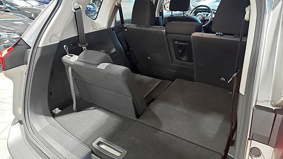 Nissan X-Trail 7 of 18