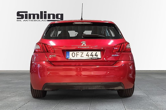 Peugeot 308 4 of 5