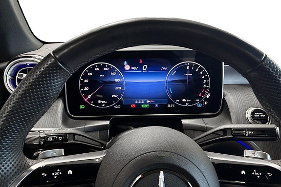 Mercedes-Benz GLC400 e 5 of 5