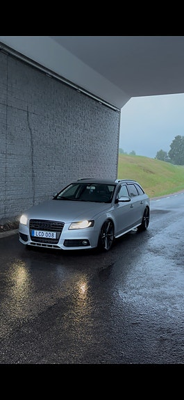 Audi A4 4 of 7