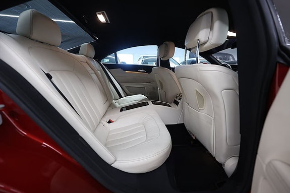 Mercedes-Benz CLS350 10 of 15