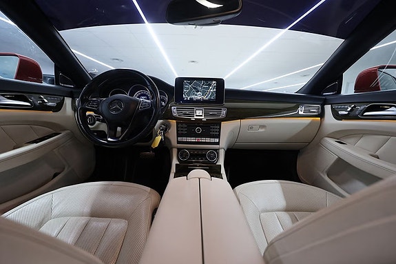 Mercedes-Benz CLS350 11 of 15