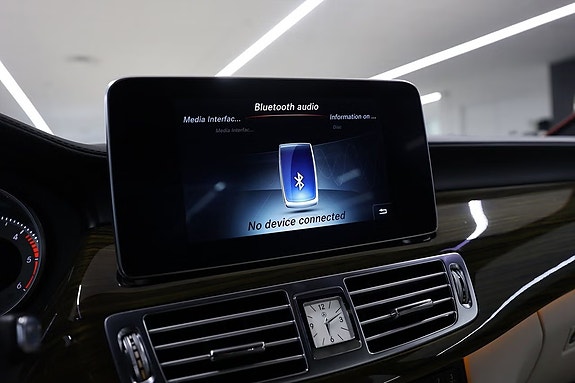 Mercedes-Benz CLS350 15 of 15