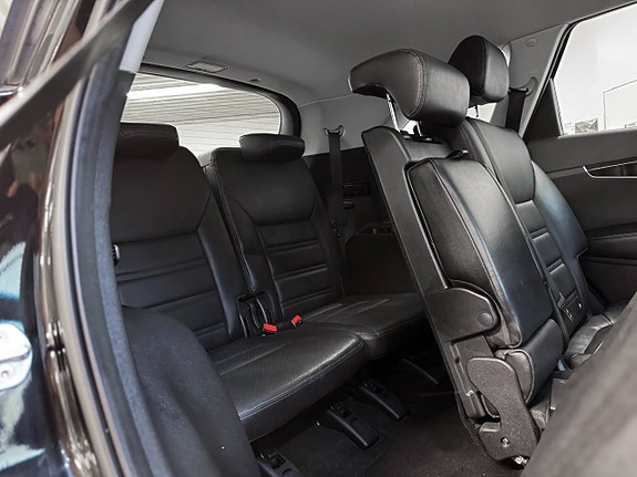 Kia Sorento 14 of 30
