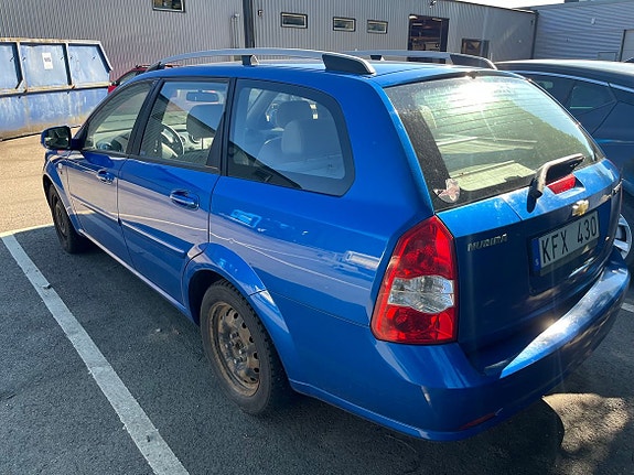 Chevrolet Nubira 2 of 3