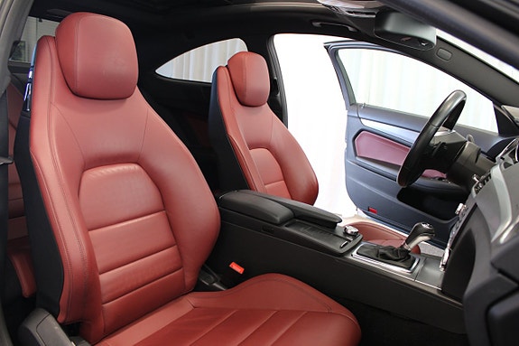 Mercedes-Benz C250 10 of 24