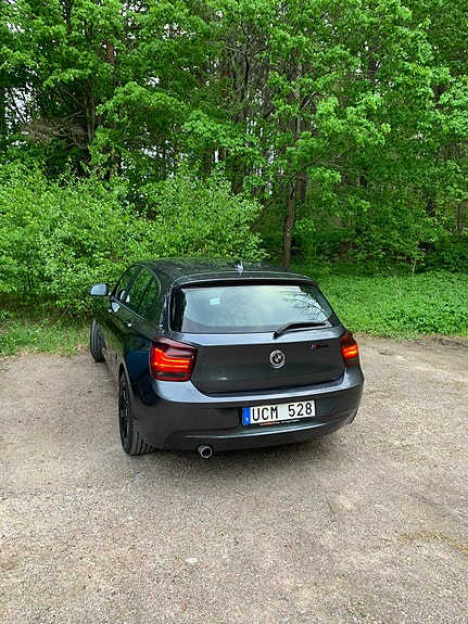 BMW 118d 5 of 6