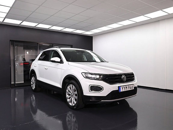 Volkswagen T-Roc 6 of 28