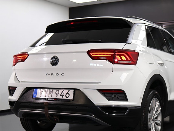 Volkswagen T-Roc 9 of 28