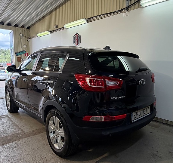Kia Sportage 3 of 5
