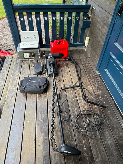 Anytec 530 SPF Fishing Edition - med Livescope, elmotor och trailer 7 of 8