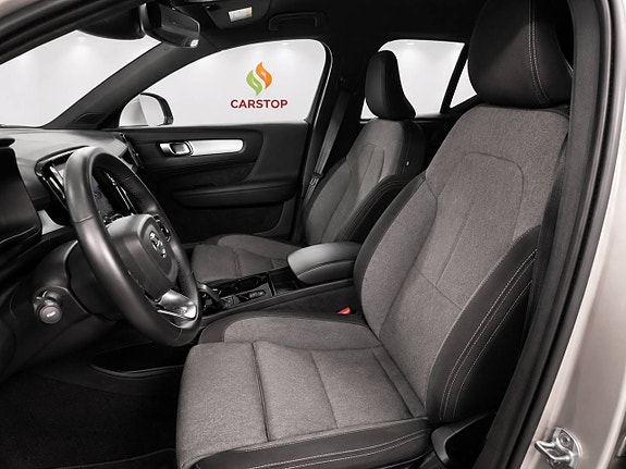 Volvo XC40 6 of 7