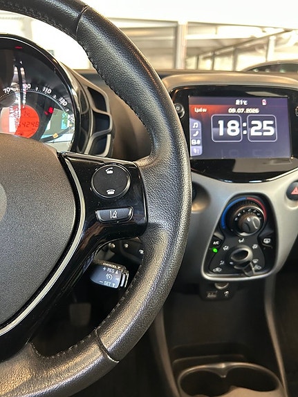 Toyota Aygo 16 of 24