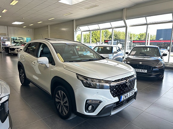 Suzuki S-Cross 4 of 5