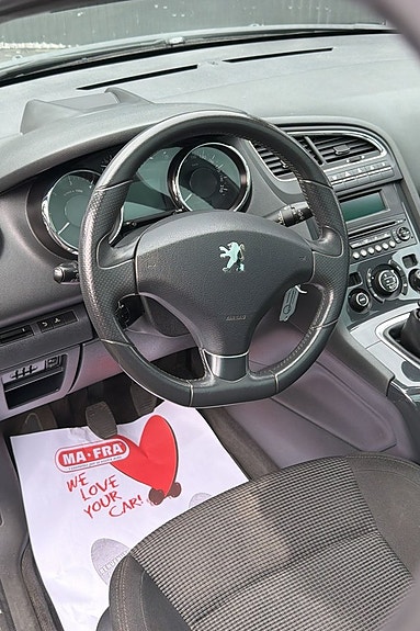 Peugeot 5008 8 of 8