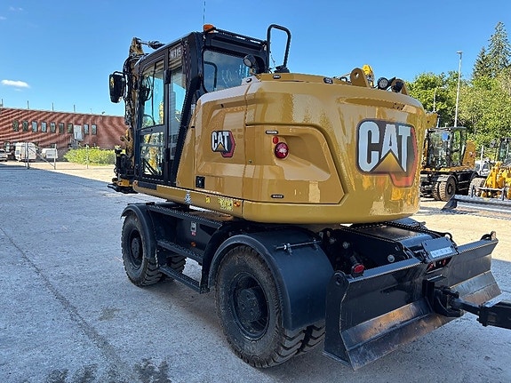 CAT M 315 2 of 15