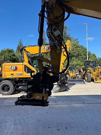 CAT M 315 5 of 15
