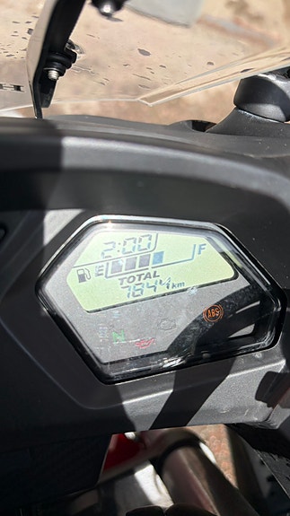 Honda CBR650F 3 of 5