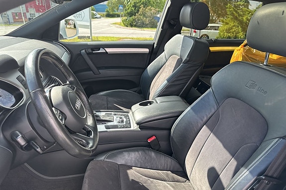 Audi Q7 18 of 30
