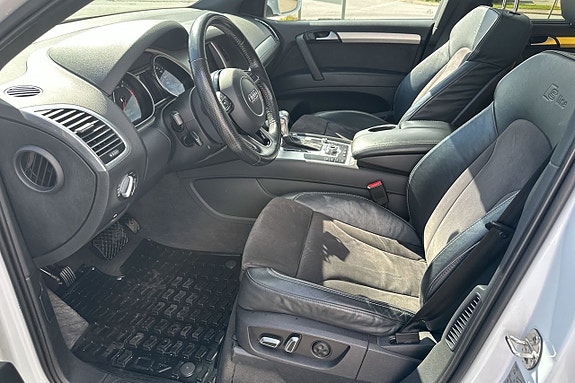 Audi Q7 17 of 30