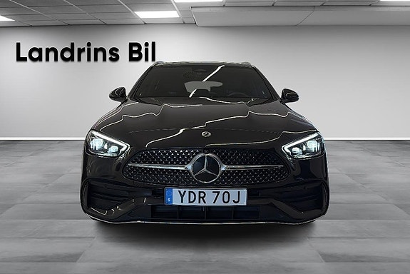 Mercedes-Benz C300 2 of 5