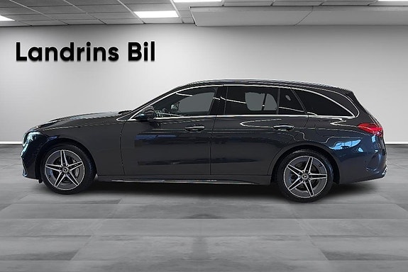 Mercedes-Benz C300 4 of 5