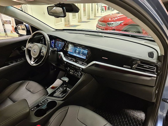 Kia Niro 13 of 24