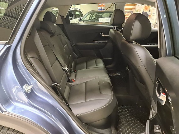 Kia Niro 14 of 24