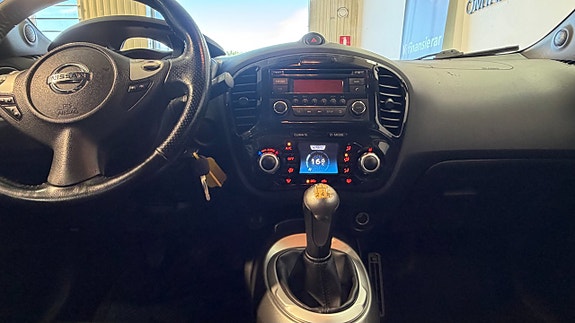 Nissan Juke 9 of 16