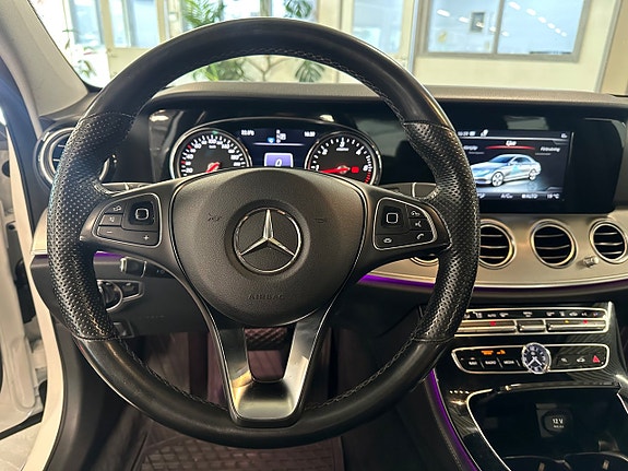 Mercedes-Benz E220 d 10 of 14