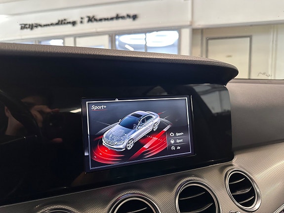 Mercedes-Benz E220 d 12 of 14