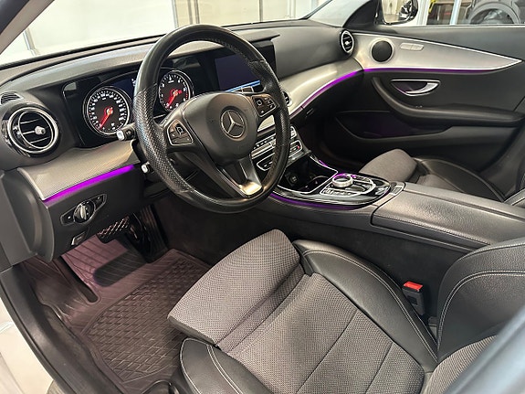 Mercedes-Benz E220 d 9 of 14
