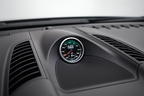 Porsche Cayenne S 11 of 25