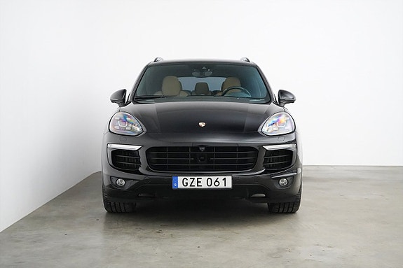 Porsche Cayenne S 23 of 25