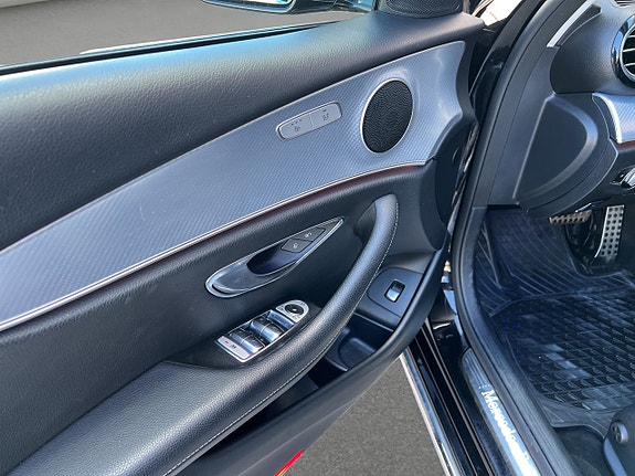 Mercedes-Benz E200 d 9 of 23