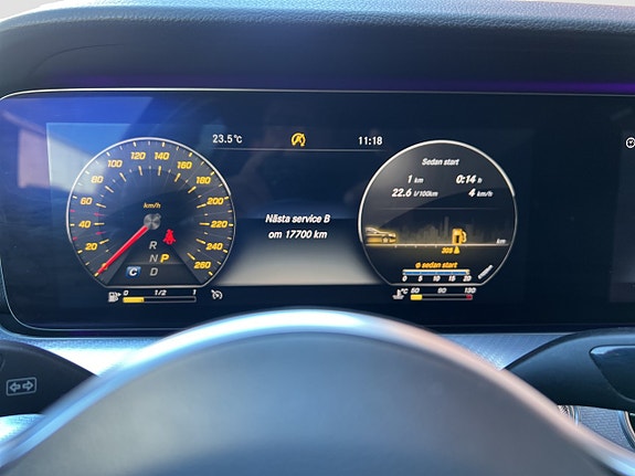 Mercedes-Benz E200 d 11 of 23