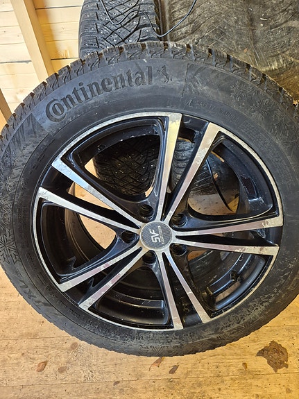 Volkswagen Passat Alltrack 13 of 13